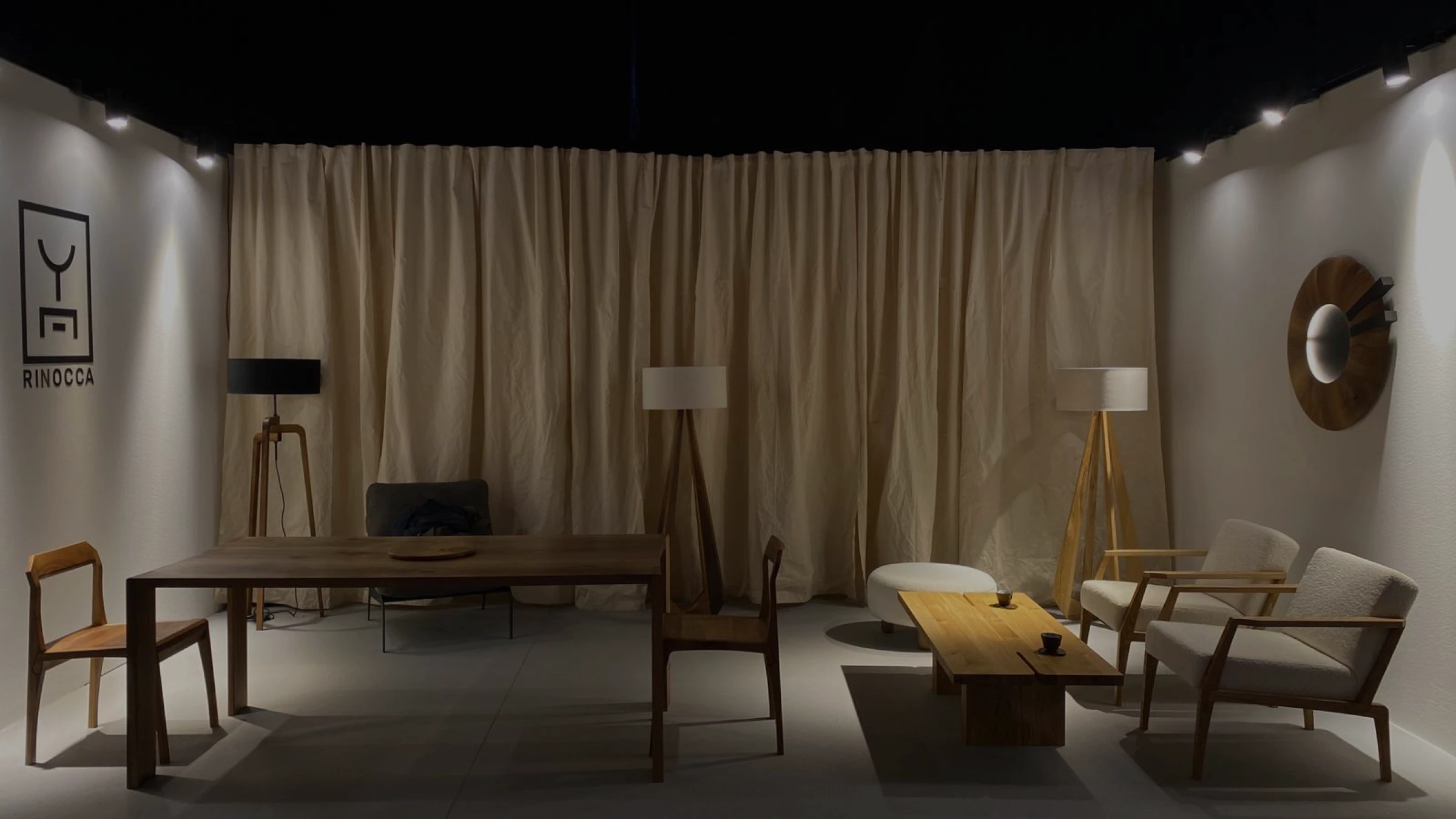 Contact Us - Rinocca (rinocca mockup scene)